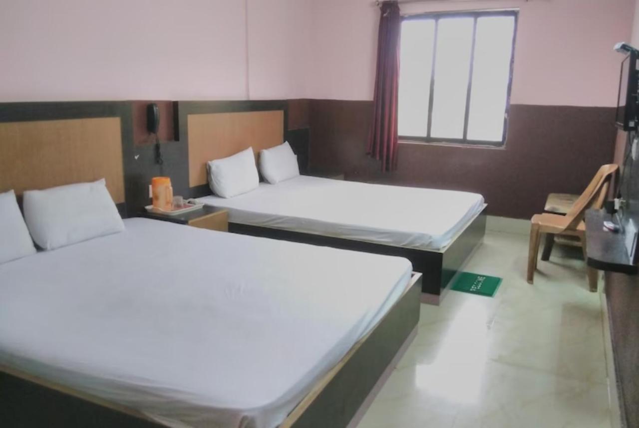 Samrat Palace Near Sea Beach Best Choice Of Travellers By Morservices Hotel 3*