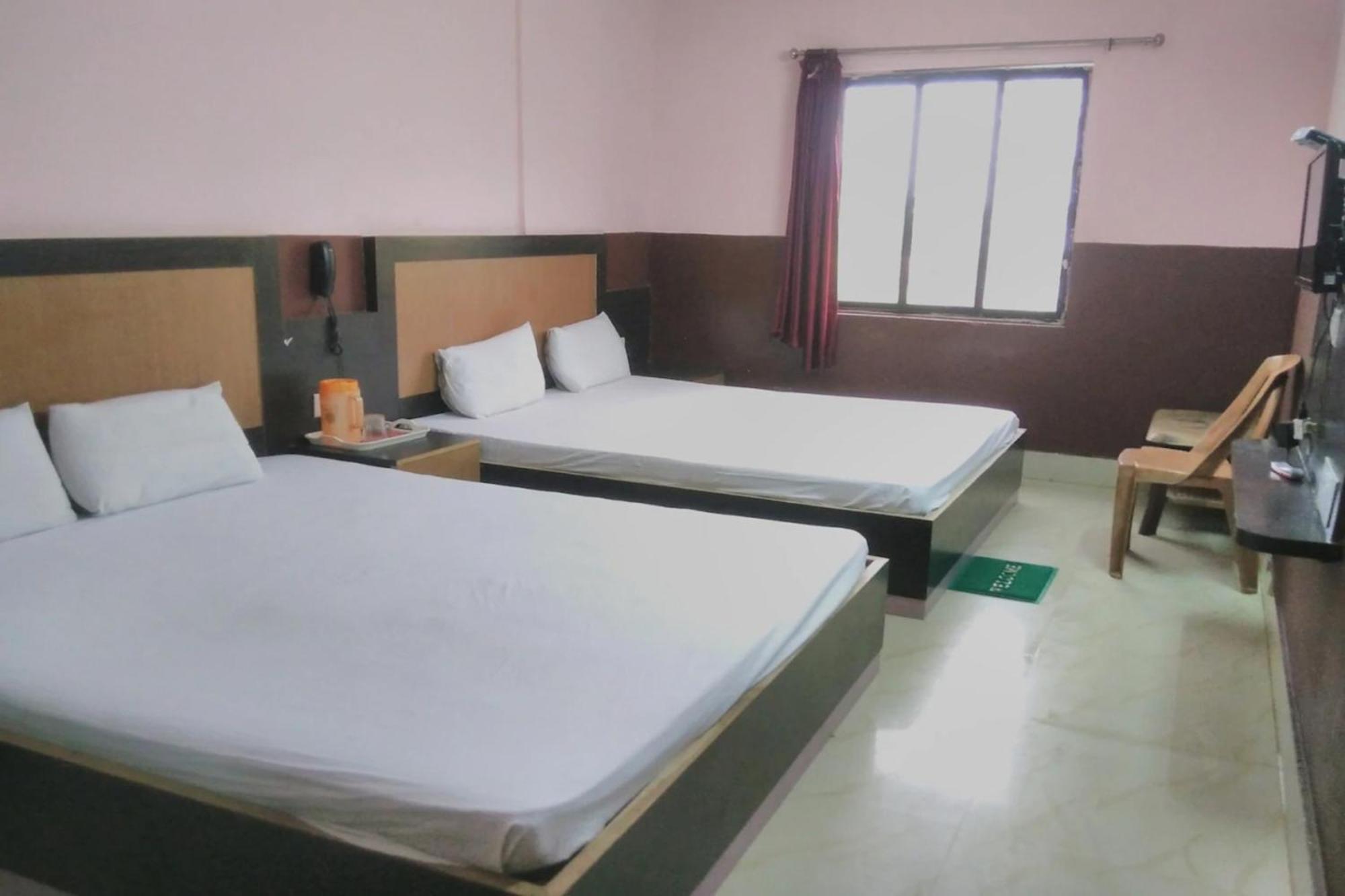 Samrat Palace Near Sea Beach Best Choice Of Travellers By Morservices 3* Puri