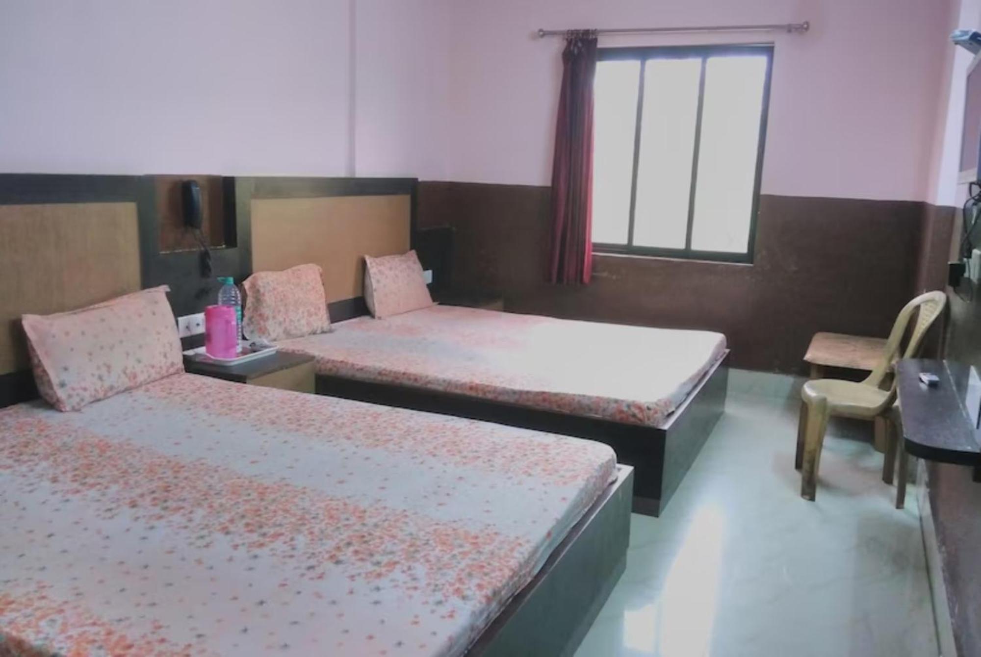 Samrat Palace Near Sea Beach Best Choice Of Travellers By Morservices 3*
